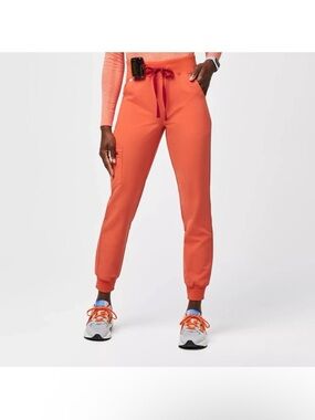 FIGS Zamora Jogger Scrub Pants Orange Sunset Elastic Waist Size M Women's